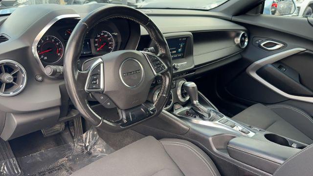 Photo of 2018 Silver Ice Metallic Chevrolet Camaro