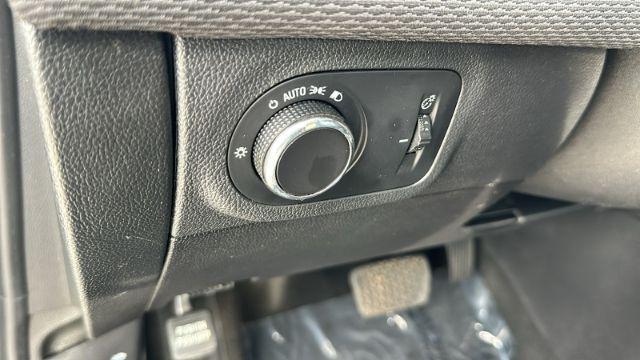 Photo of 2017 Pepperdust Metallic Chevrolet Cruze