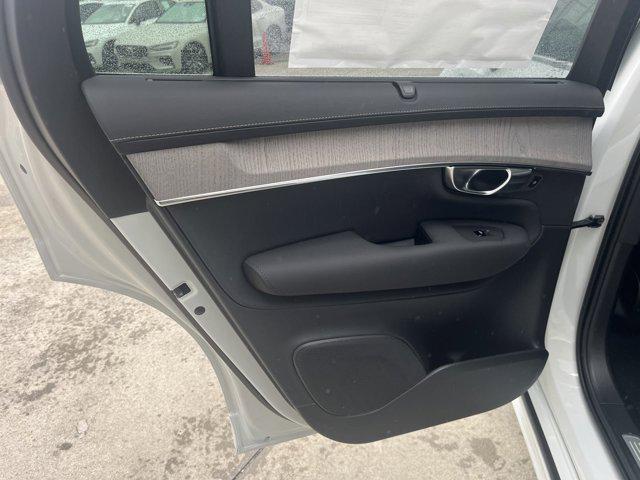 Photo of 2025 Crystal White Pearl Volvo XC90 Plug-In Hybrid