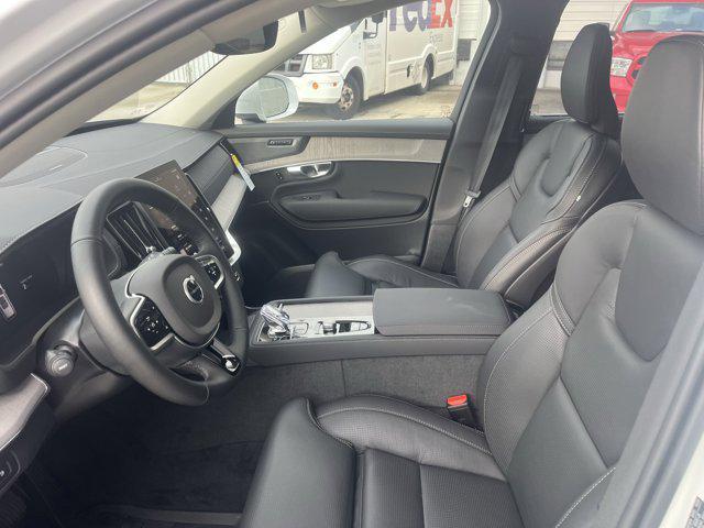 Photo of 2025 Crystal White Pearl Volvo XC90 Plug-In Hybrid