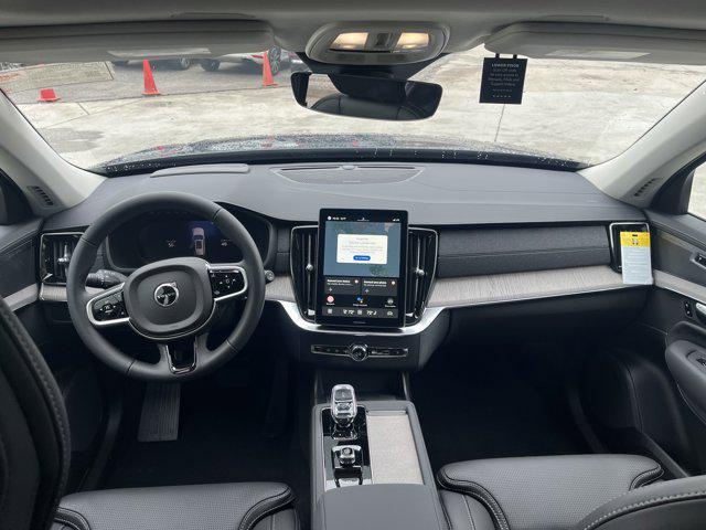 Photo of 2025 Denim Blue Metallic Volvo XC90 Plug-In Hybrid