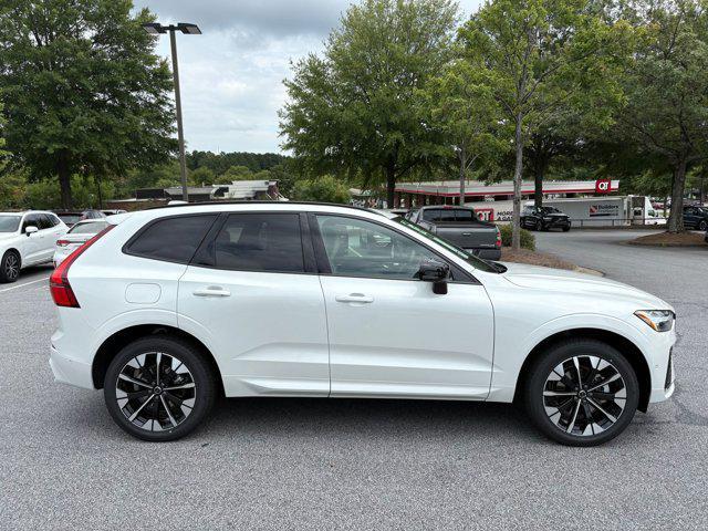 Photo of 2026 Crystal White Metallic Volvo XC60