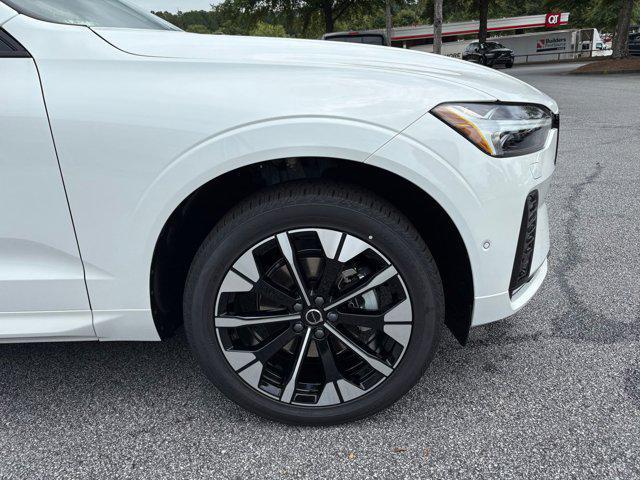 Photo of 2026 Crystal White Metallic Volvo XC60