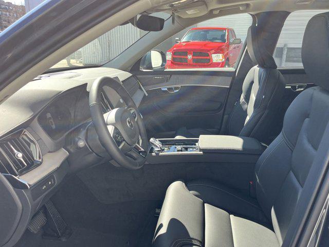 Photo of 2025 Denim Blue Metallic Volvo XC90 Plug-In Hybrid