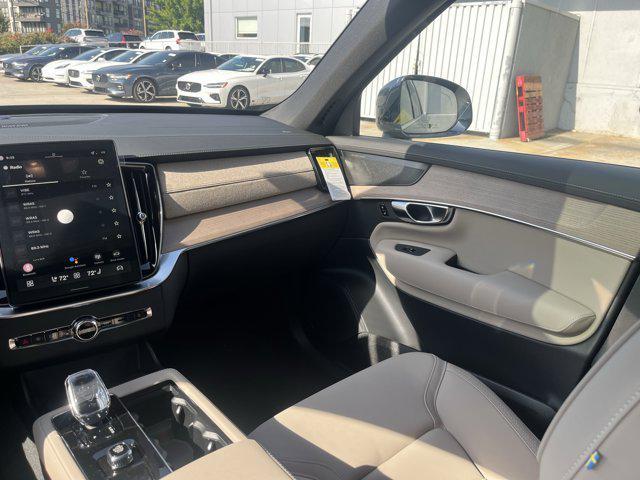 Photo of 2026 Denim Blue Volvo XC90 Plug-In Hybrid