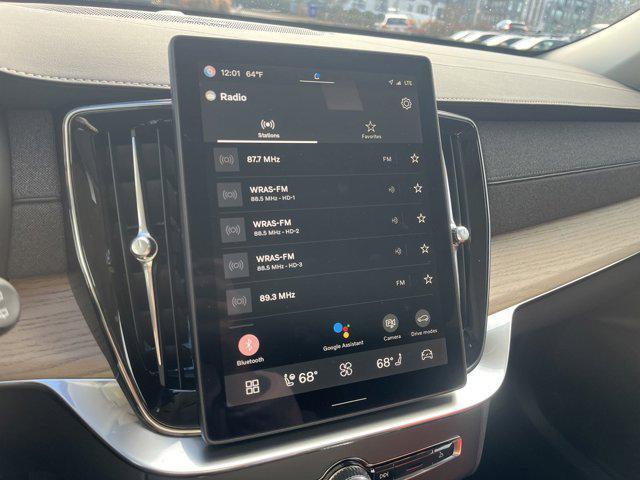 Photo of 2025 Vapour Grey Metallic Volvo XC90 Plug-In Hybrid