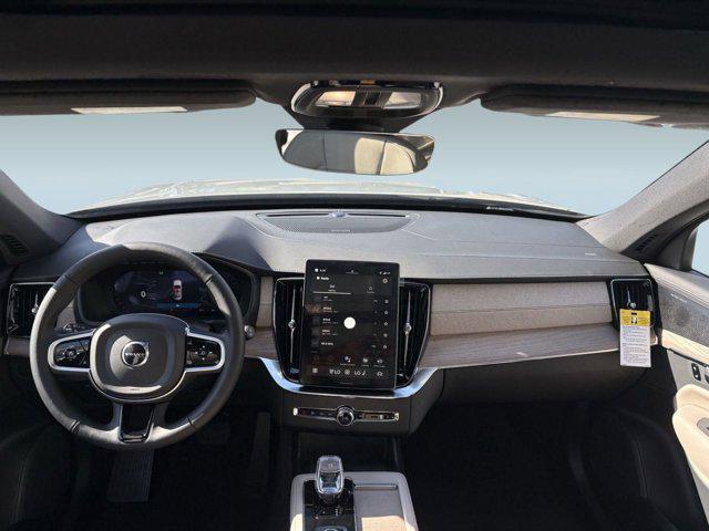 Photo of 2026 Vapour Grey Volvo XC90