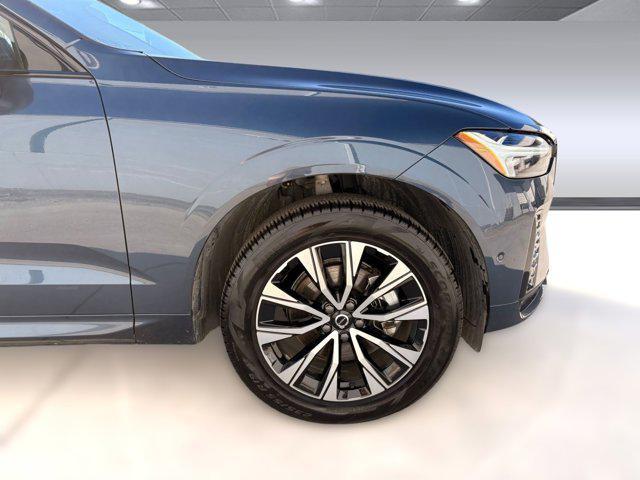Photo of 2025 Denim Blue Metallic Volvo XC60