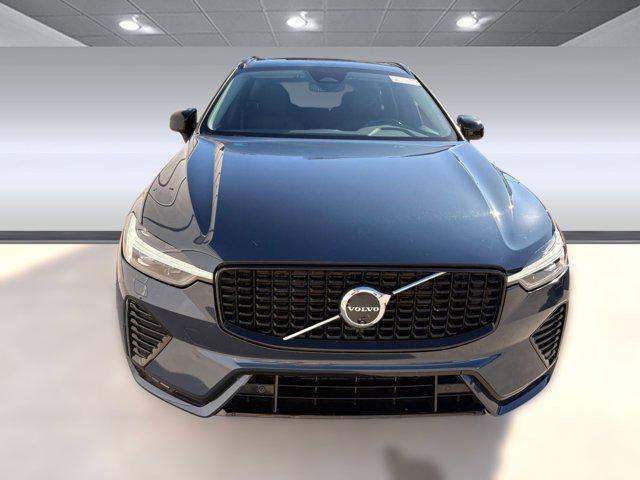 Photo of 2025 Denim Blue Metallic Volvo XC60