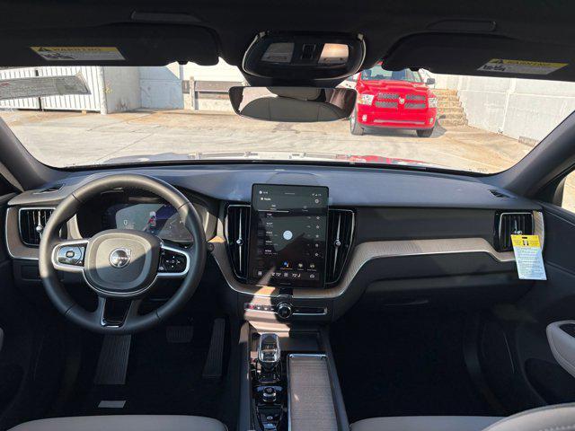 Photo of 2026 Aurora Silver Volvo XC60