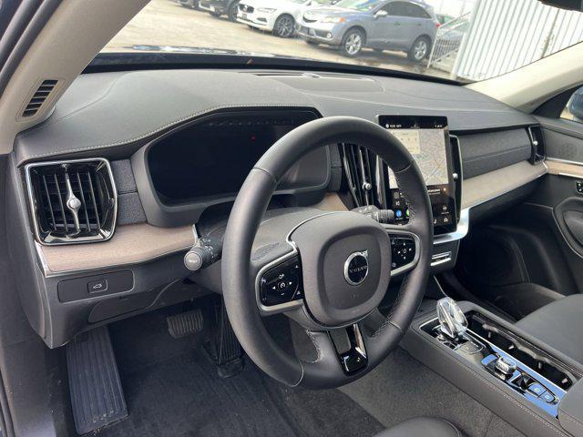 Photo of 2025 Denim Blue Metallic Volvo XC90