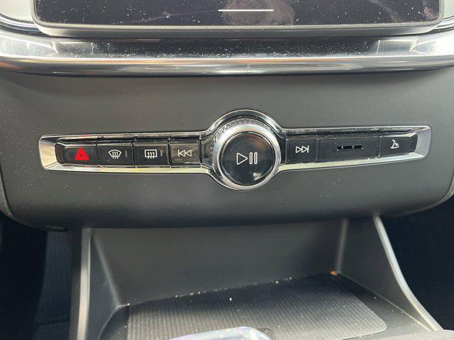 Photo of 2025 Denim Blue Metallic Volvo XC90