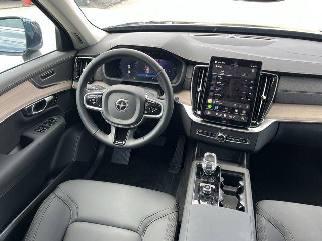 Photo of 2025 Denim Blue Metallic Volvo XC90