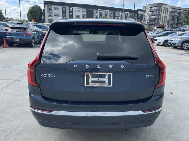 Photo of 2025 Denim Blue Metallic Volvo XC90