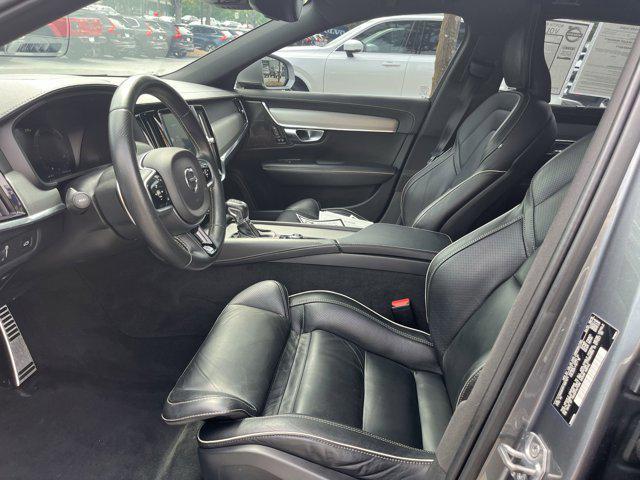 Photo of 2019 Osmium Grey Metallic Volvo V90