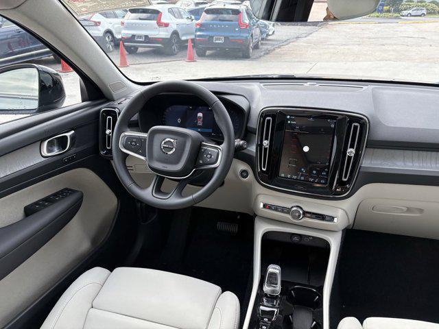 Photo of 2026 Forest Lake Volvo XC40
