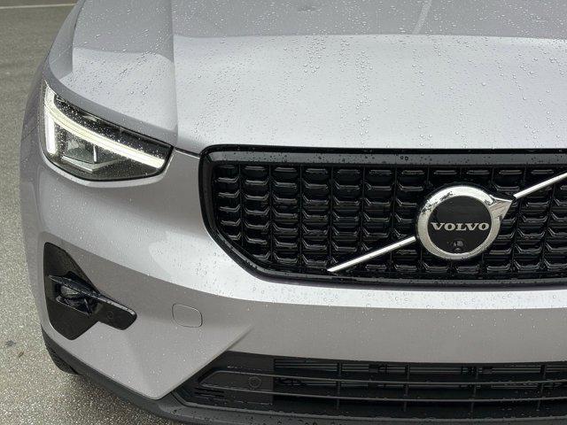 Photo of 2026 Aurora Silver Volvo XC40