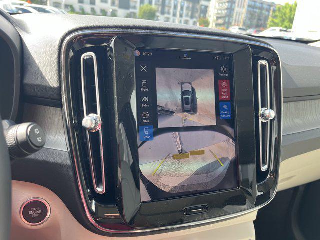 Photo of 2026 Vapour Grey Volvo XC40