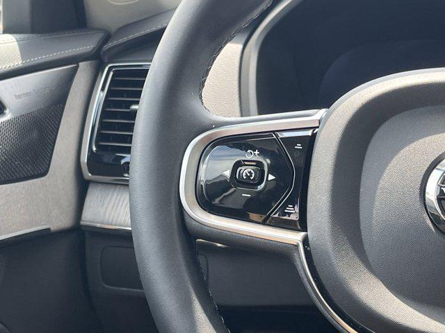 Photo of 2023 Silver Volvo XC90