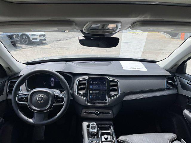 Photo of 2023 Silver Volvo XC90