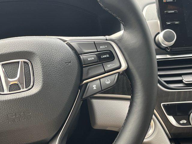 Photo of 2019 Lunar Silver Metallic Honda Accord