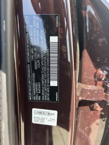 Photo of 2025 Mulberry Red Metallic Volvo XC90 Plug-In Hybrid
