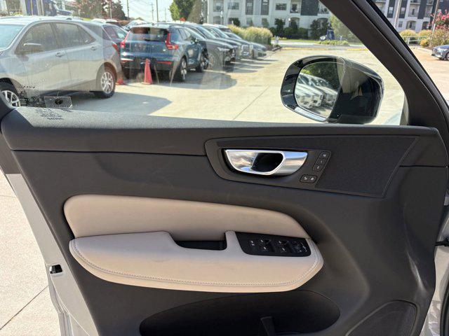 Photo of 2026 Vapour Grey Volvo XC60