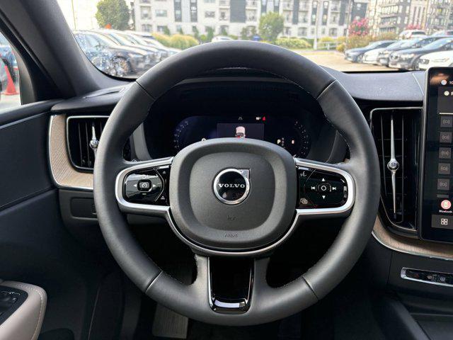 Photo of 2026 Vapour Grey Volvo XC60