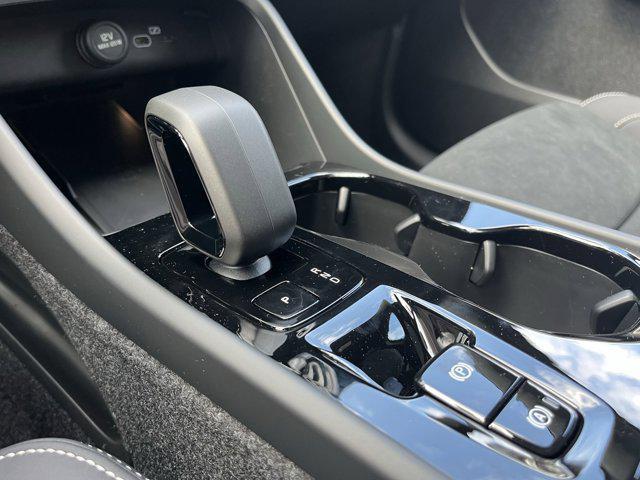 Photo of 2026 Vapour Grey Volvo XC40