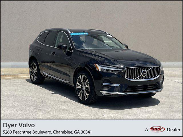 Photo of 2022 Onyx Black Metallic Volvo XC60