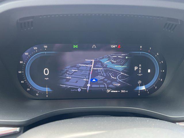 Photo of 2022 Onyx Black Metallic Volvo XC60