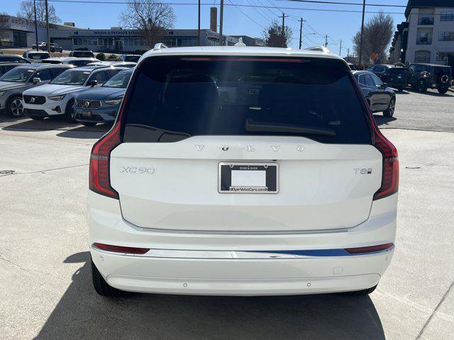 Photo of 2025 Crystal White Metallic Volvo XC90 Plug-In Hybrid
