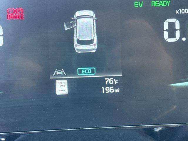 Photo of 2025 Fusion Black Kia Sportage Hybrid