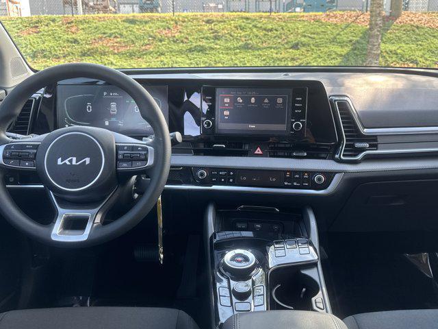 Photo of 2025 Fusion Black Kia Sportage Hybrid