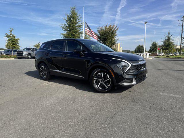 Photo of 2025 Fusion Black Kia Sportage Hybrid