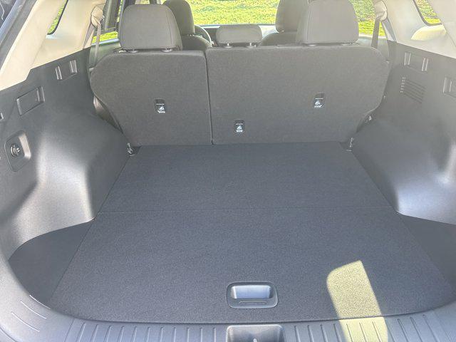 Photo of 2025 Fusion Black Kia Sportage Hybrid