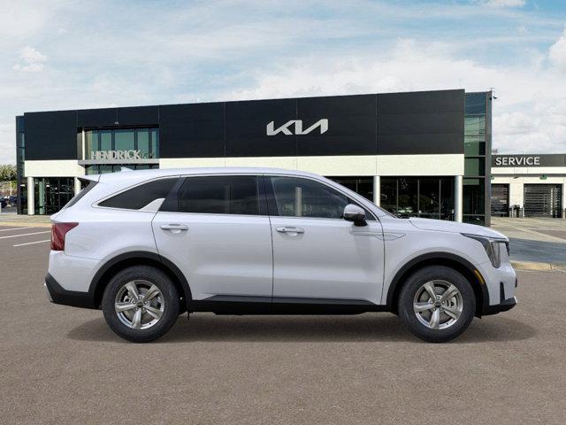 Photo of 2025 Glacial White Pearl Kia Sorento