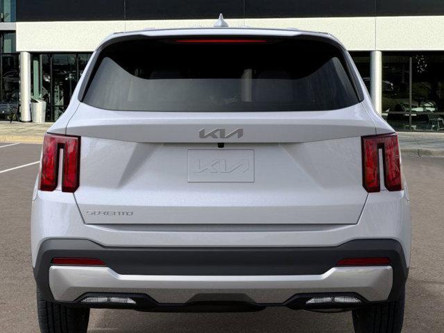 Photo of 2025 Glacial White Pearl Kia Sorento