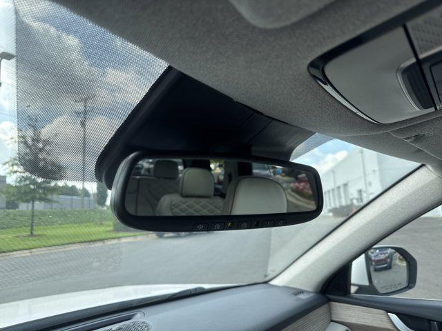 Photo of 2022 Hyper White Hyundai PALISADE