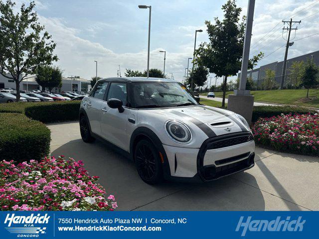 Photo of 2024 Nanuq White Metallic MINI Hardtop