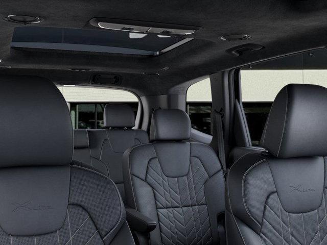 Photo of 2025 Ebony Black Kia Telluride