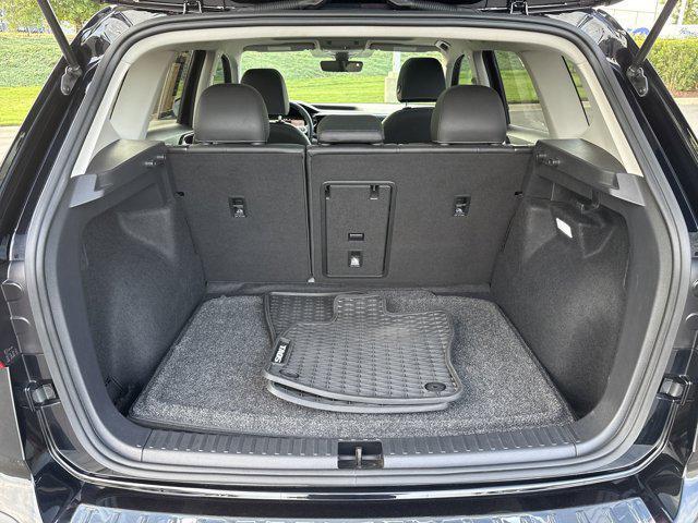 Photo of 2024 Deep Black Pearl Volkswagen Taos