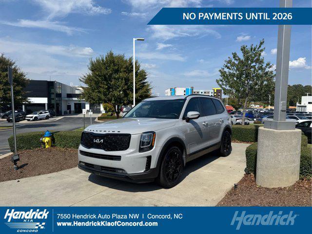 Photo of 2022 Wolf Gray Kia Telluride