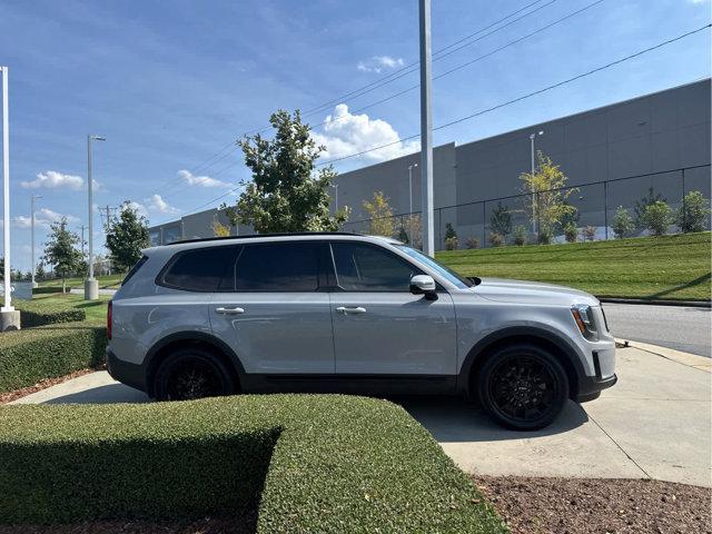 Photo of 2022 Wolf Gray Kia Telluride