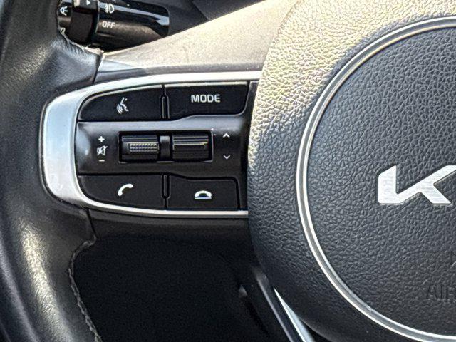 Photo of 2022 Sapphire Blue Kia K5