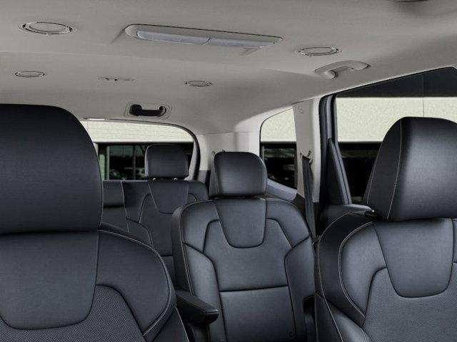 Photo of 2025 Glacial White Pearl Kia Telluride