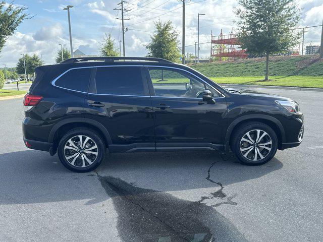 Photo of 2019 Crystal Black Silica Subaru Forester