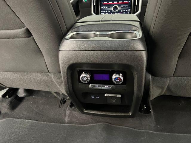Photo of 2025 Ebony Twilight Metallic GMC Acadia