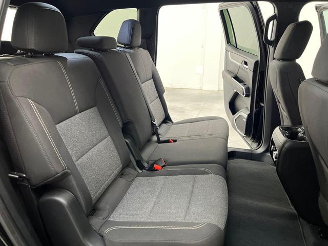 Photo of 2025 Ebony Twilight Metallic GMC Acadia