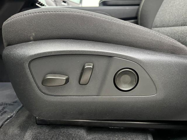 Photo of 2025 Ebony Twilight Metallic GMC Acadia